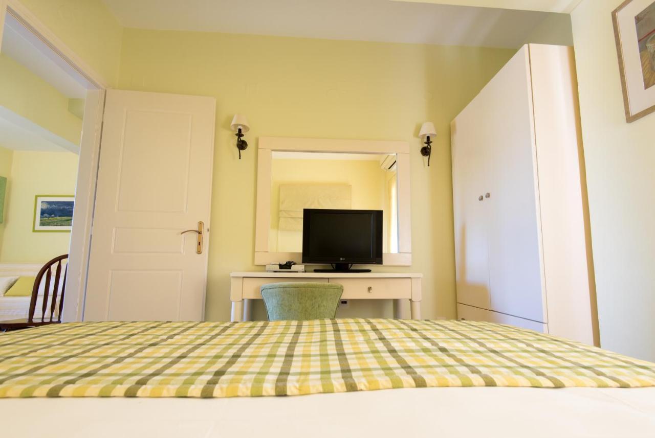 Myrties Boutique Apartments Buitenkant foto