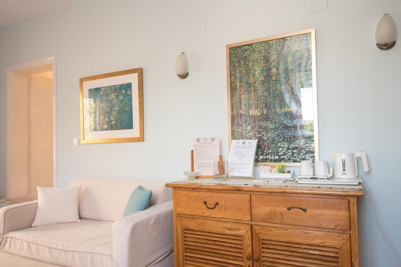 Myrties Boutique Apartments Buitenkant foto