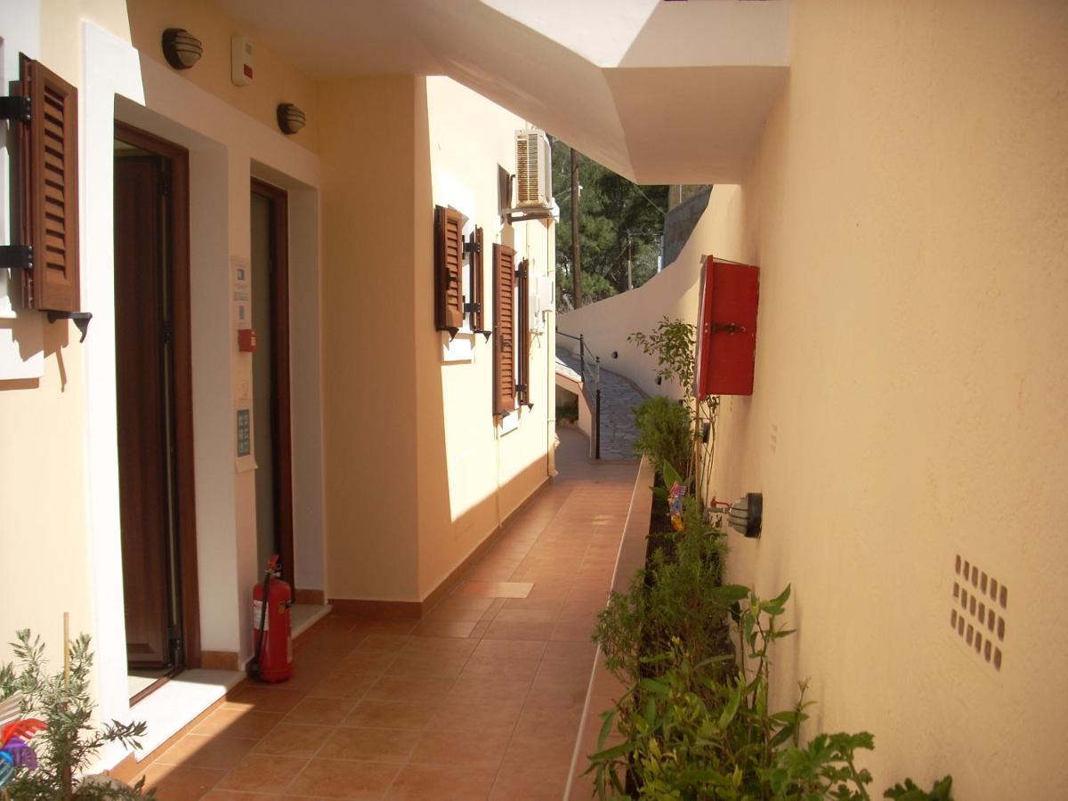 Myrties Boutique Apartments Buitenkant foto